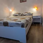 Le Calme Et Les Couleurs De L'été Appartement