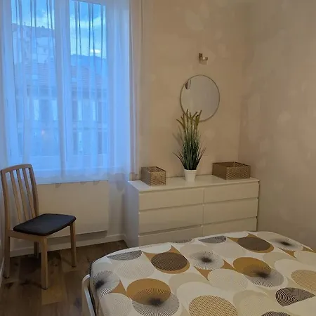 Le Calme Et Les Couleurs De L'ete
