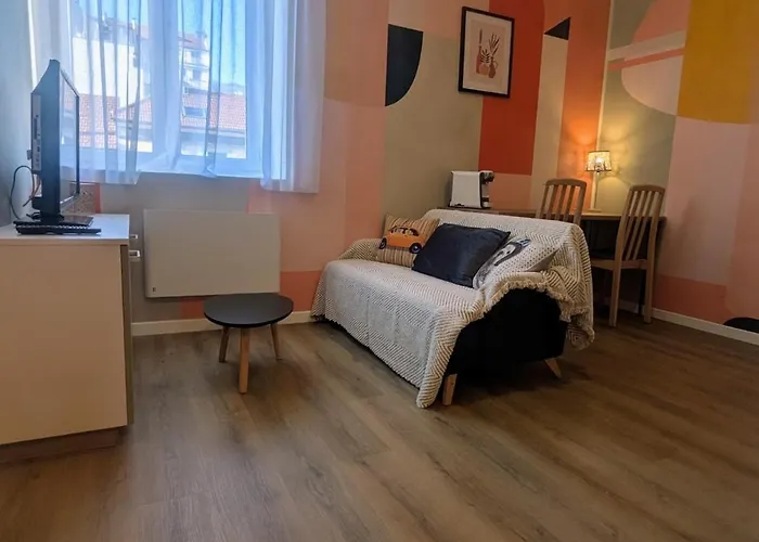 Le Calme Et Les Couleurs De L'ete Апартаменти *